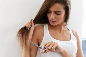 髪の毛の悩み：枝毛を切らずに修復する方法を見てみよう！