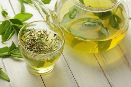減量を促進する3通りの緑茶の淹れ方