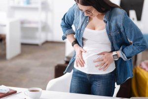 お腹の張りに効果的な5つのお茶