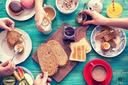 バランスのとれた食事 緊張性頭痛