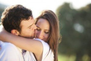 心からパートナーを愛している4つのサイン