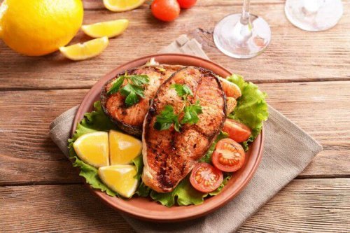 魚 食べるとハッピー！？幸せを感じるかもしれない食べ物