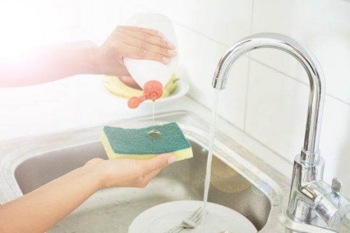 台所のスポンジを消毒する方法5選