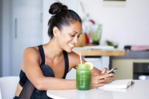 ウエストを数センチ減らすのに役立つジュース5選