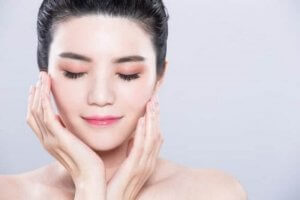 長く健康的なまつ毛を手に入れたい!:成長を促進する方法