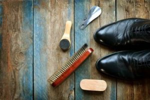 革靴をきれいにする方法:効果的な5つのアドバイス