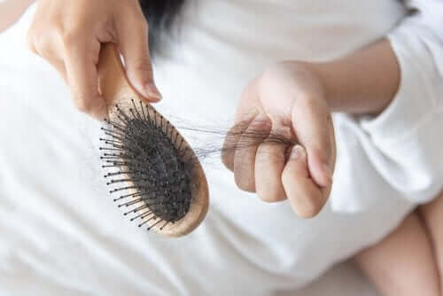 抜け毛を緩和する3つの自然療法