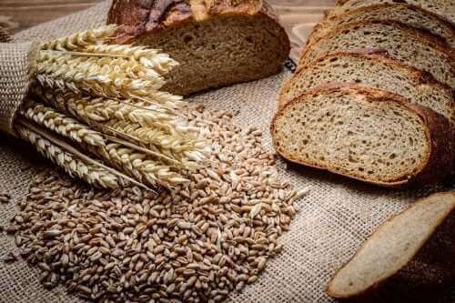ライ麦とスピルト小麦のパンのレシピ