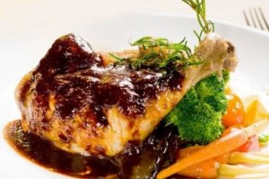簡単で美味しい:鶏肉のビール煮レシピ