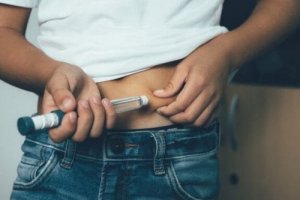 一型糖尿病の子どもを育てる