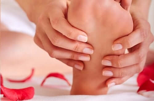 フットケア 手足のケア