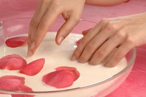 手足のケアの仕方、知っていますか?