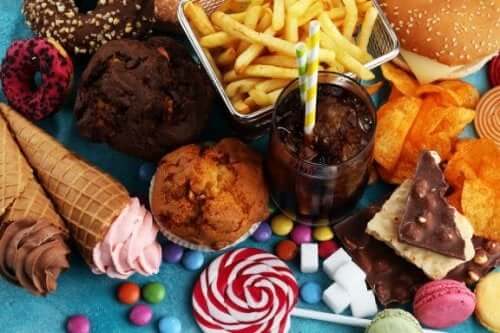 健康な食生活の敵:食べてはいけない8つの有害な食品