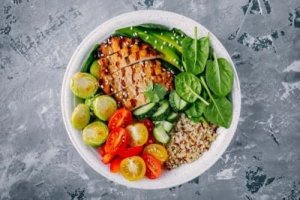 300キロカロリー以下!健康的な夕飯レシピを3つご紹介