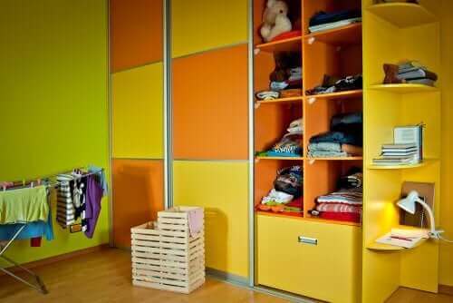 大型収納のある子供部屋