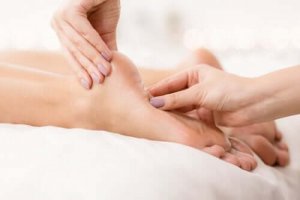 しゃく熱足?痛みを和らげるコツと治療法