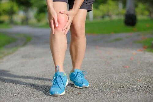 変形性膝関節症に役立つ3つのエクササイズ