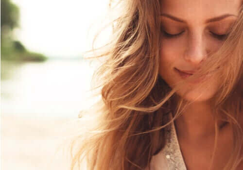 幸せに関する考察:幸せってユートピアなの? 幸せな女性