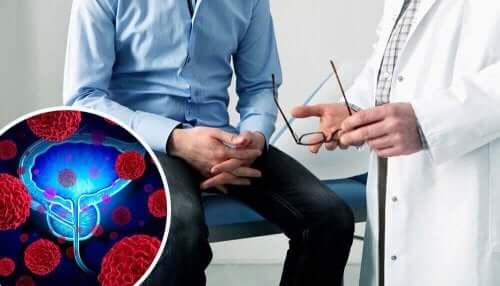 早期発見に役立てよう!前立腺がん検査の実施方法 診察を受ける男性