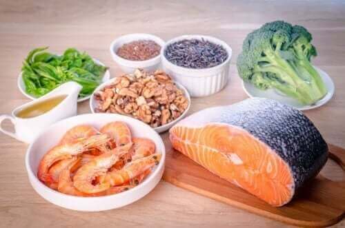 食事を通じてコレステロール値を正常に保つ方法　オメガ３脂肪酸