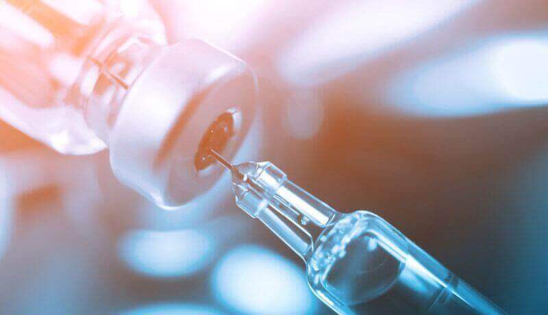 米国で新型コロナウイルスワクチンの臨床試験が開始 注射針