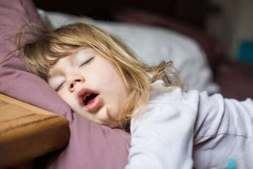 小児睡眠障害：検査と治療法について
