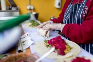 食べ物は新型コロナウイルスに汚染されますか?