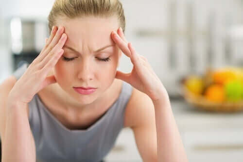 頭痛　スキンケアとお肌の健康についての真実