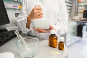 錠剤を潰して飲むことの6つのリスク