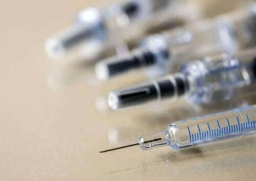 がん性疼痛に対するオピオイド治療 注射器