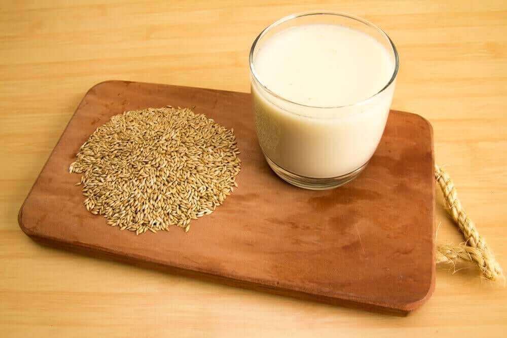 植物性ミルクの成分と効能について ライスミルク