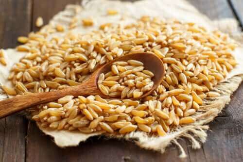 穀物カムートの特性と効果について