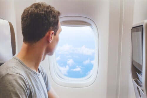 航空性中耳炎とは? どんな治療があるの?