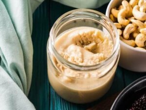 カシュークリームとは? 特徴・作り方・用途をご紹介