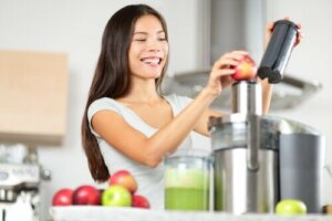 胃炎に効くナチュラルドリンク5選