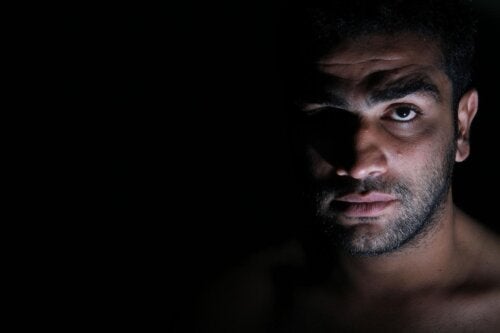 ソシオパスとは? サイコパスとの違いは?