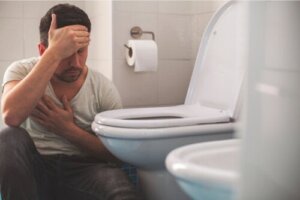 【嘔吐】色による意味は？