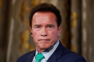 アーノルド・シュワルツェネッガーみたいにムキムキになるには