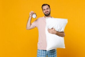 二相性睡眠と多相性睡眠とは? どんなパターンが理想?