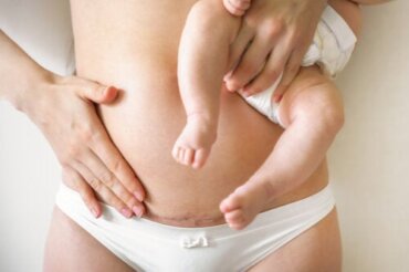産後の肌の変化とスキンケアのポイント