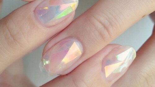 グラスネイルとは？