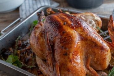 七面鳥の皮を食べるのは健康に良くない？