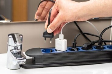 電源タップを使用する際に気を付ける6 つのこと